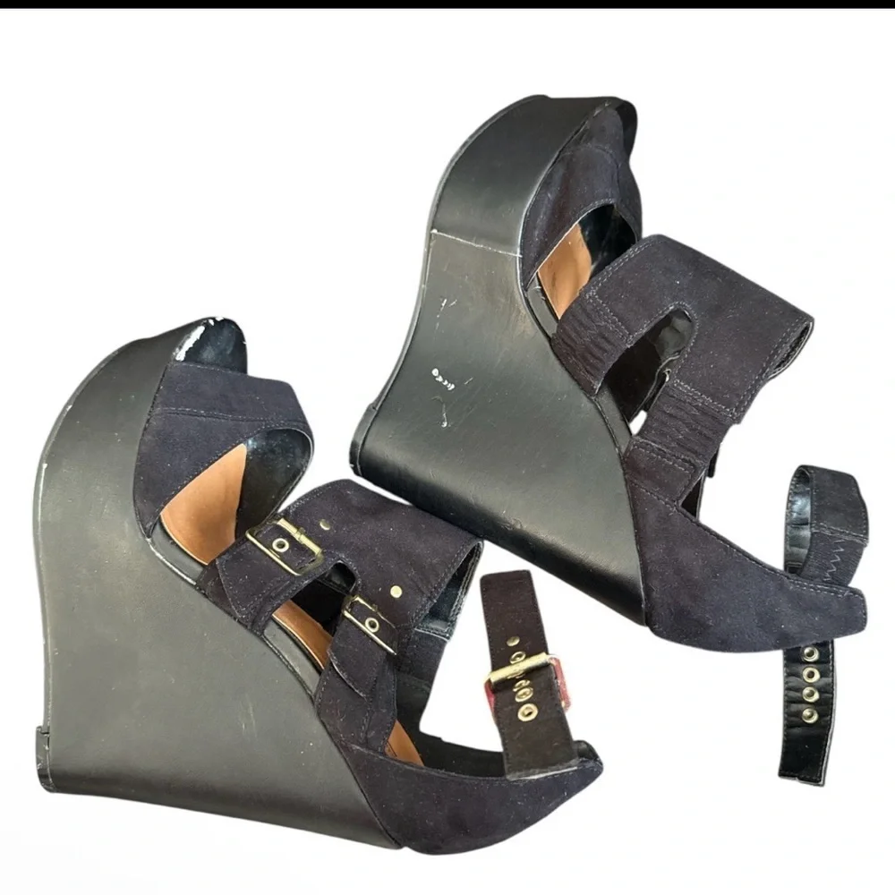 Call It Spring Black Wedge Sandals gold Buckles Size 8
